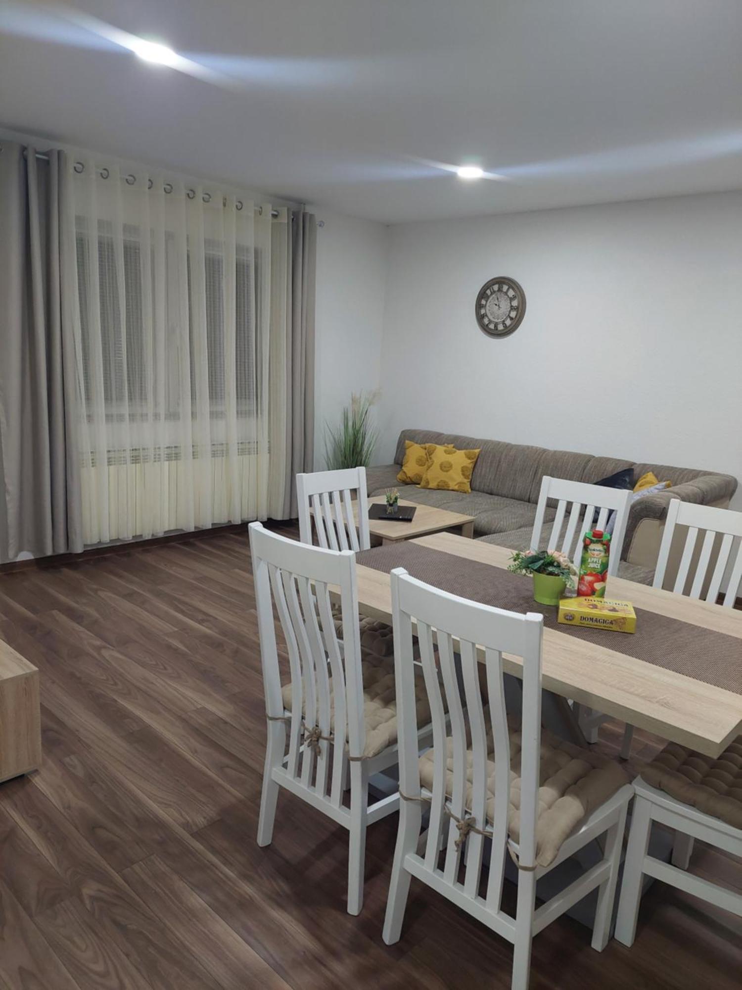Apartman Danijela Otočac Exterior foto